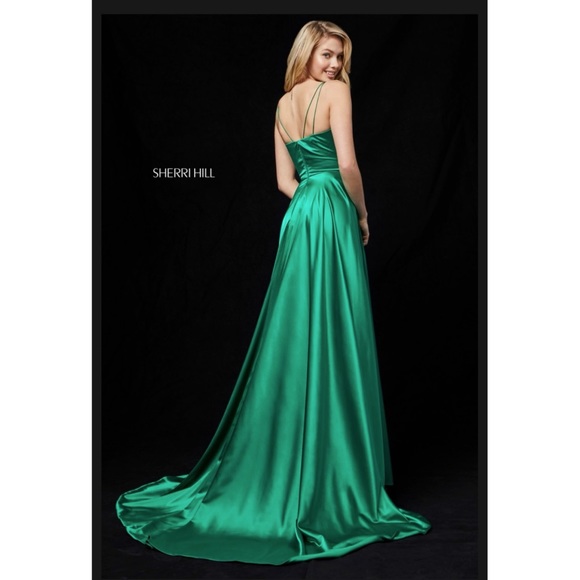 Sherri Hill Emerald Prom Dress - Picture 2 of 7